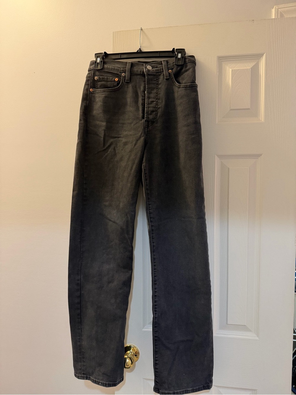 Levi's Black Straight-Leg Women's Jeans